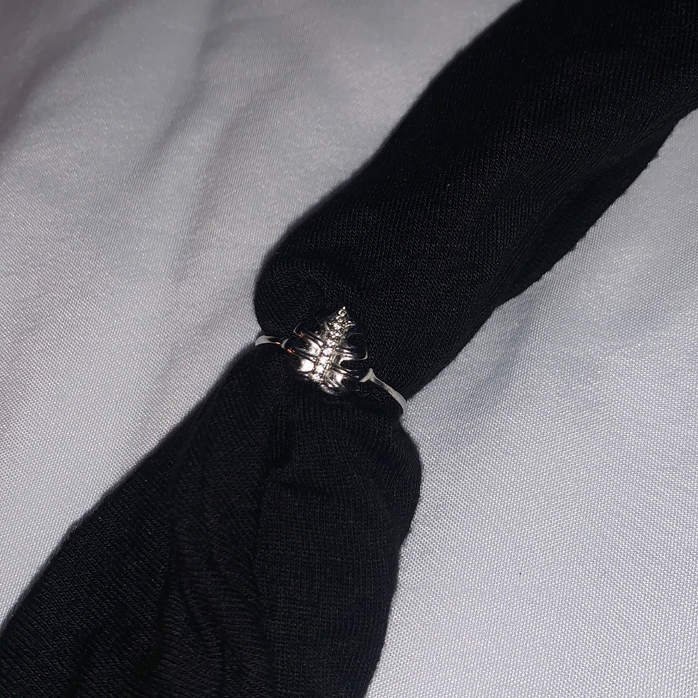 Fragrant jewels ring size 8